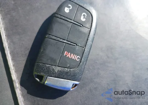 2018 Dodge Journey Sxt z USA, uszkodzony, nr VIN 3C4PDCBG6JT525468